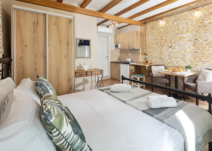 Vanilla By Life Homes